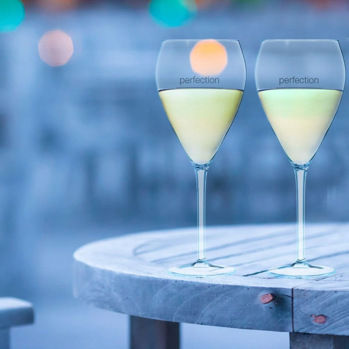 White_wine_lifestyle
